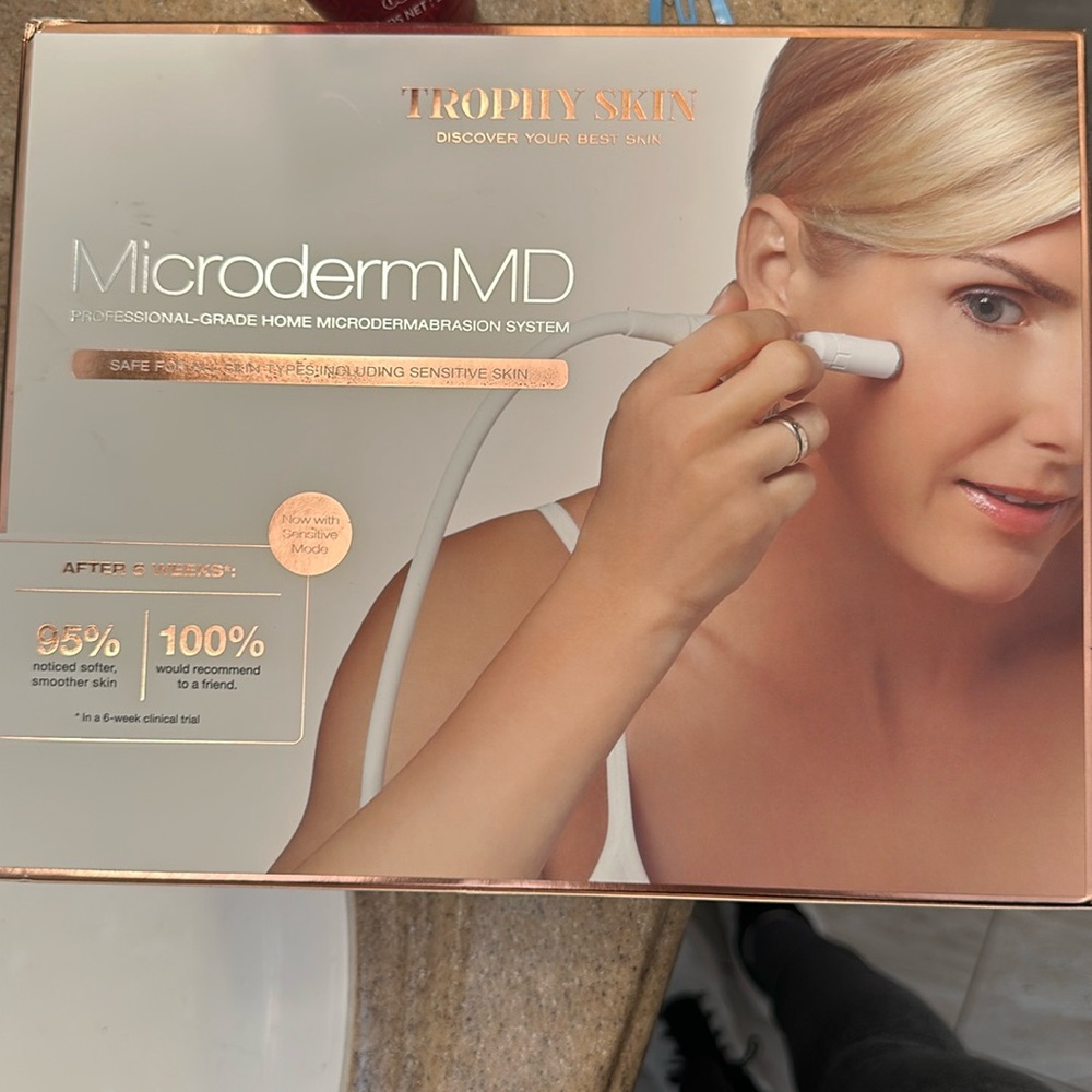 Microderm MD | Trophy Skin | Microdermabrasion Kit for Home